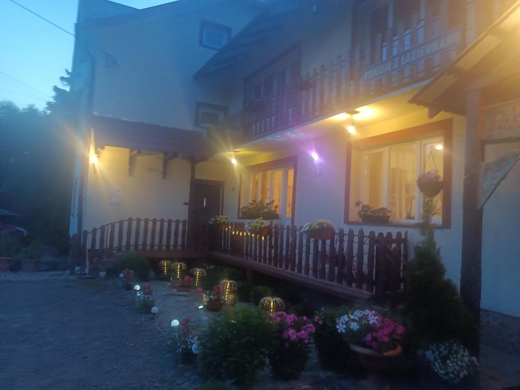 Appartement Jasionka à Ustrzyki Dolne Extérieur photo