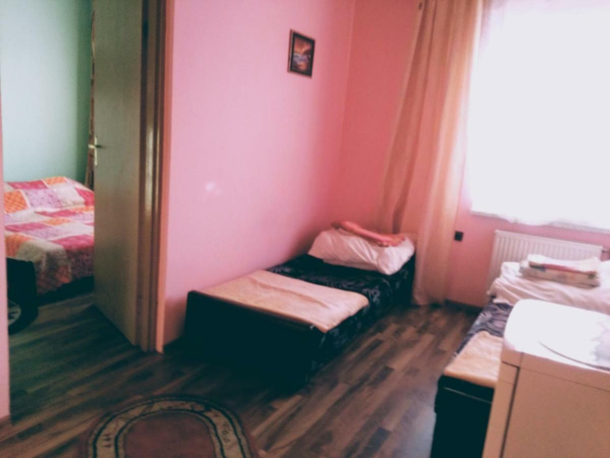 Appartement Jasionka à Ustrzyki Dolne Extérieur photo