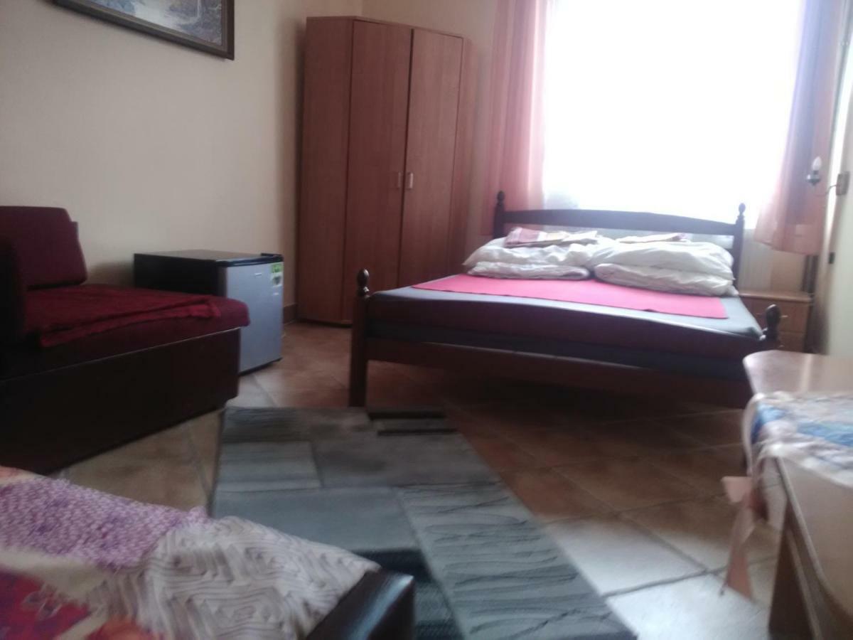 Appartement Jasionka à Ustrzyki Dolne Extérieur photo